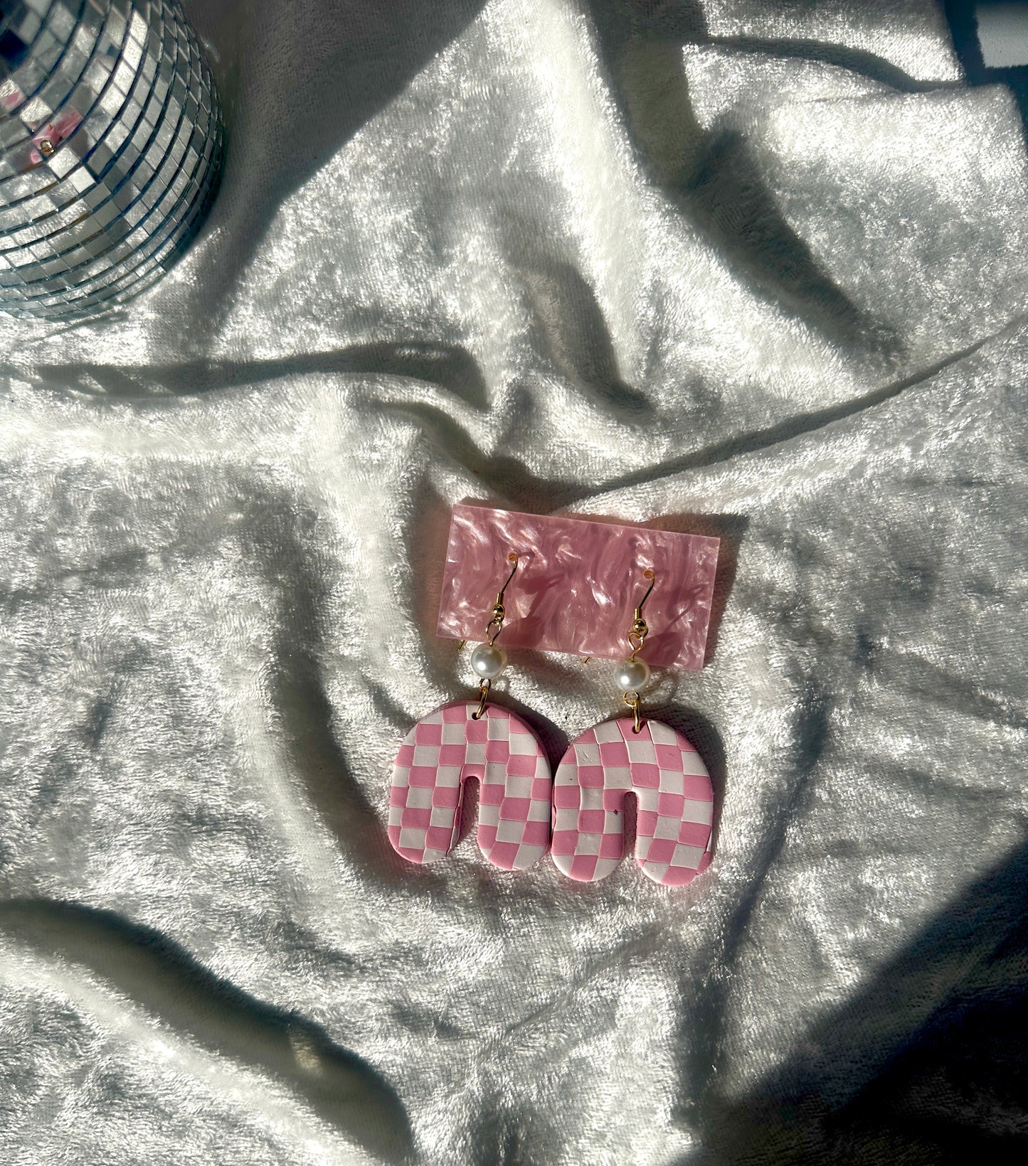 Pink Checkered arch