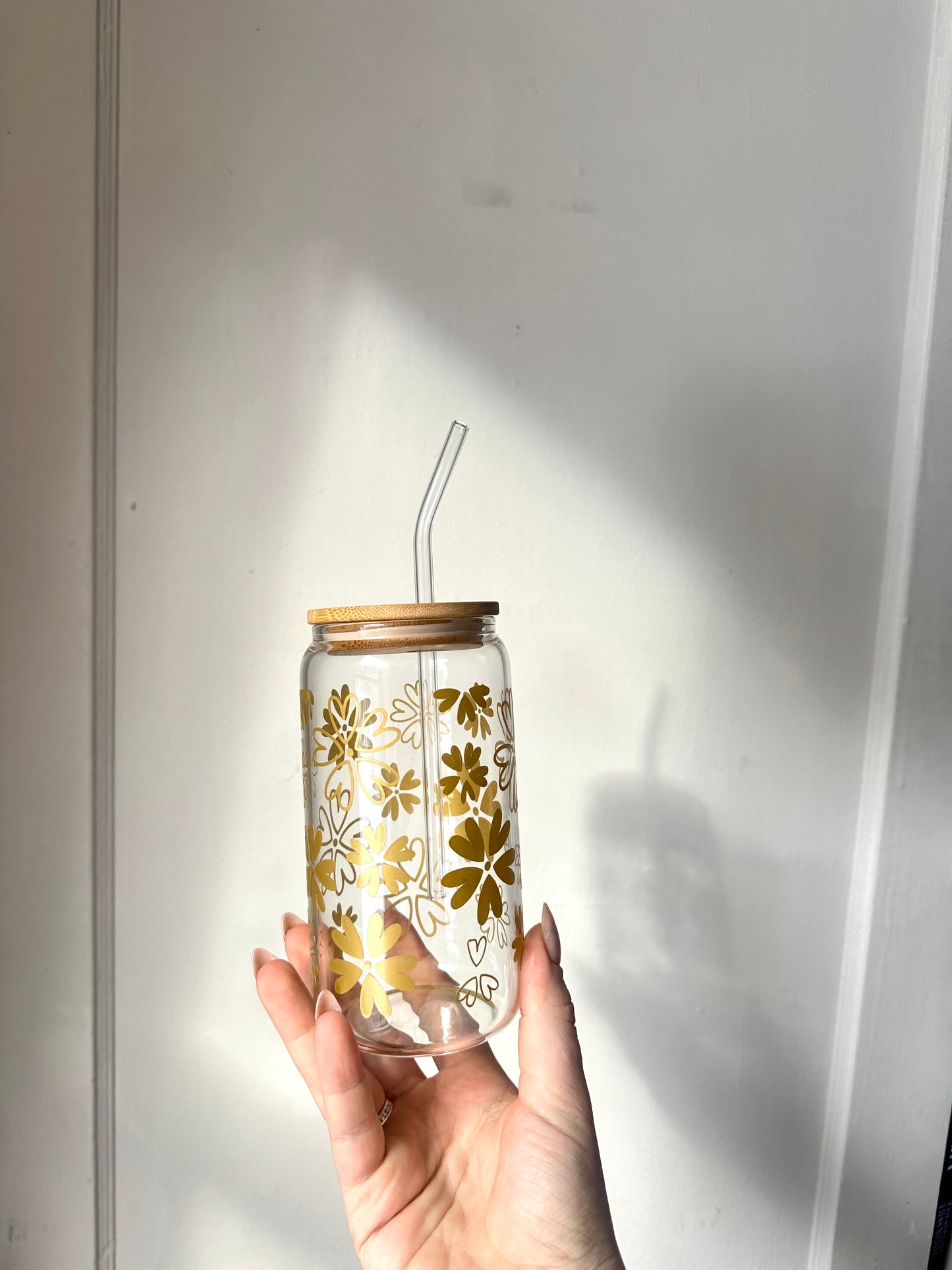 Gold floral 16 oz cup