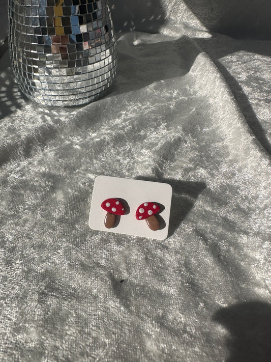 Mushroom studs