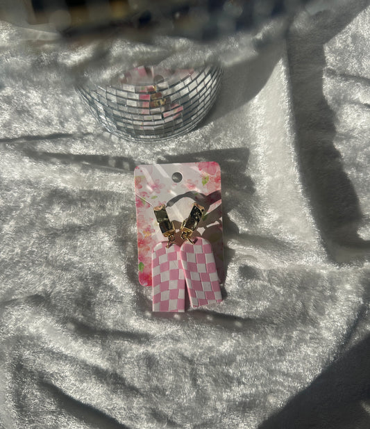 Pink checkered